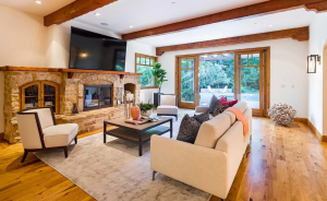 Talk to Paul TTP Former 49ers Coah Jim Harbaugh Sells Mansion Living Room