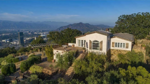 Talk to Paul TTP A Look Inside Tom Cruise's Property Portfolio Portrait Hollywood Compound