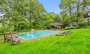 Talk to Paul TTP Richard Gere Sells NY Country Mansion for $28M Pool