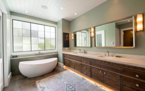 Talk to Paul TTP Former Jazz Coach Quin Snyder Sells His Salt Lake City Mansion for $12.75M Bathroom