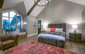 Talk to Paul TTP Former Jazz Coach Quin Snyder Sells His Salt Lake City Mansion for $12.75M Bedroom