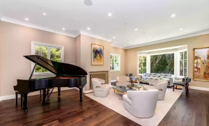Talk to Paul TTP Magic Johnson’s Lists Former Bel-Air Estate With Indoor Basketball Court for $14.5M Living