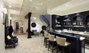 Joe Manganiello and Sofia Vergara list their Beverly Hills Home for $19.6M Bar
