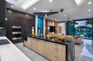 Talk to Paul TTP Former Fox News Host Eric Bolling Sells His Boca Raton Mansion Kitchen