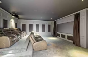 Mariah Carey Lists a Georgia Mansion With Recording Studio for $6.5M Theater