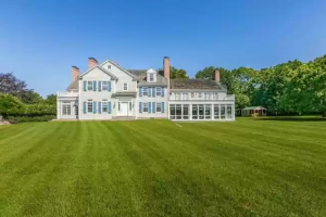 Talk to Paul TTP Alec Baldwin is Selling his Hamptons Farmhouse for $29M Front 2